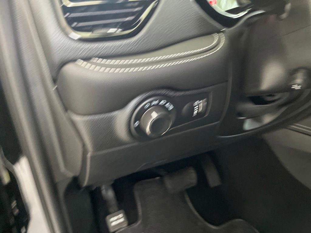 New 2023 Dodge Durango SRT Hellcat w/ Black Package AWD/4WD image 38