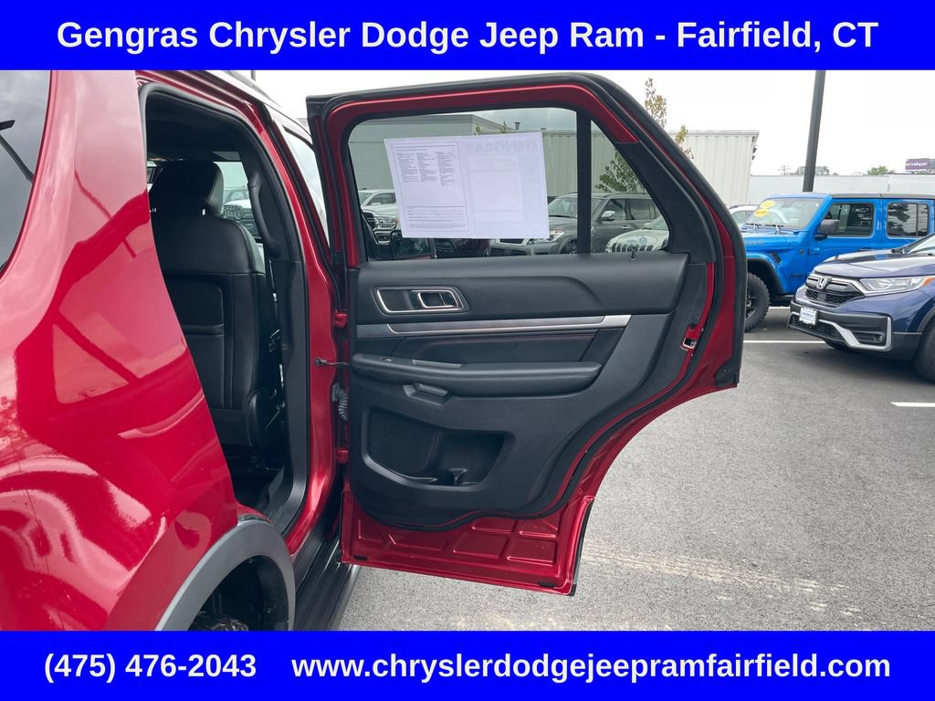 Used 2018 Ford Explorer Sport w/ Equipment Group 401A AWD/4WD image 26