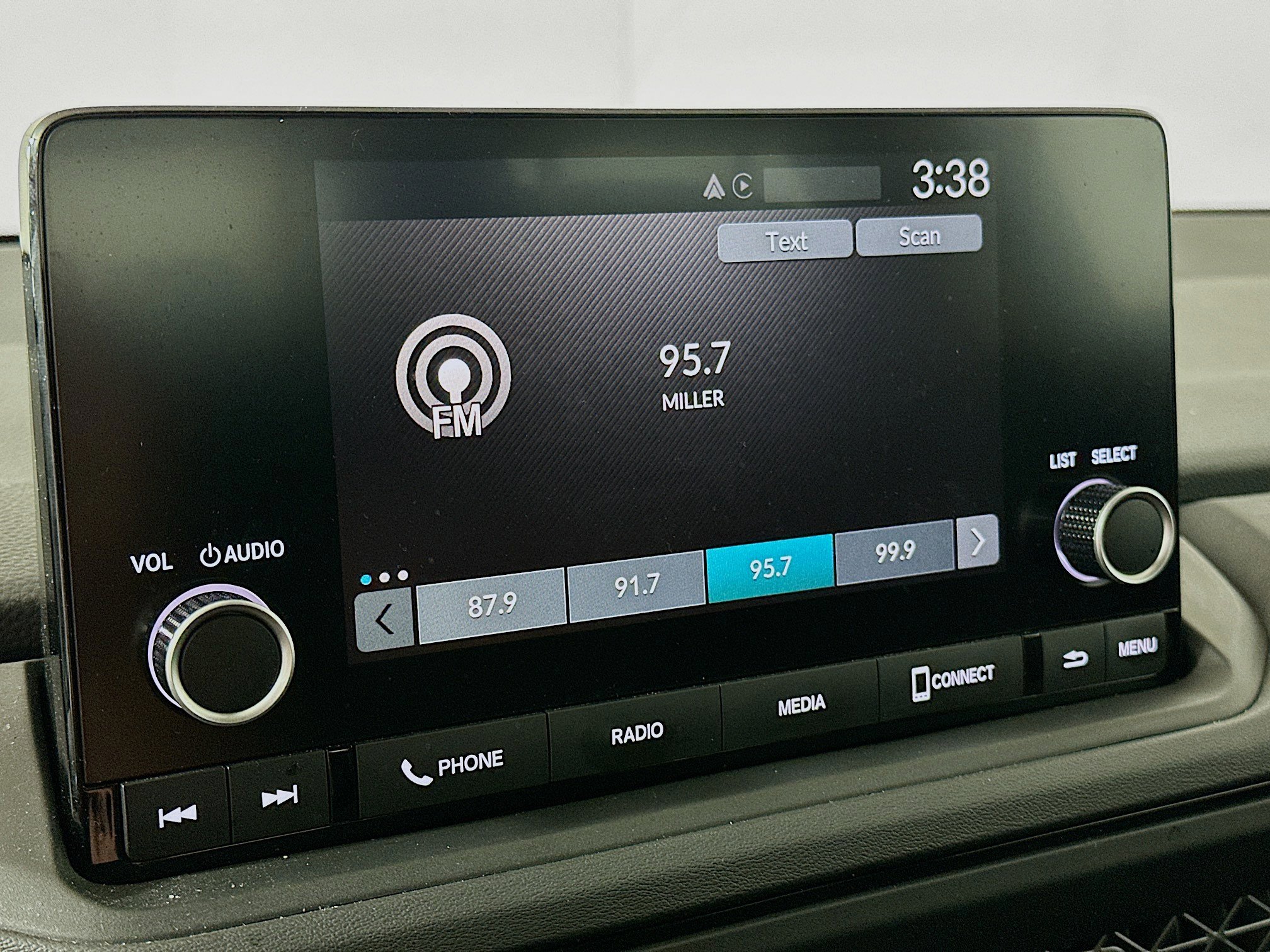 Used 2025 Honda Accord SE image 21