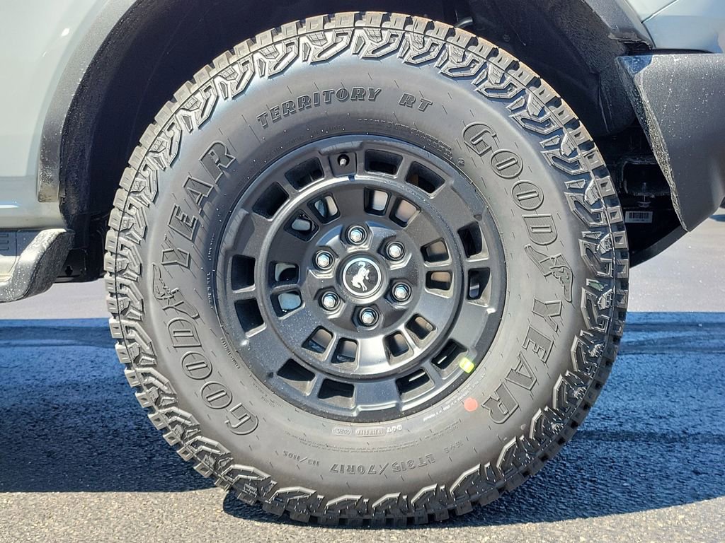 New 2026 Ford Bronco 4-Door AWD/4WD image 9