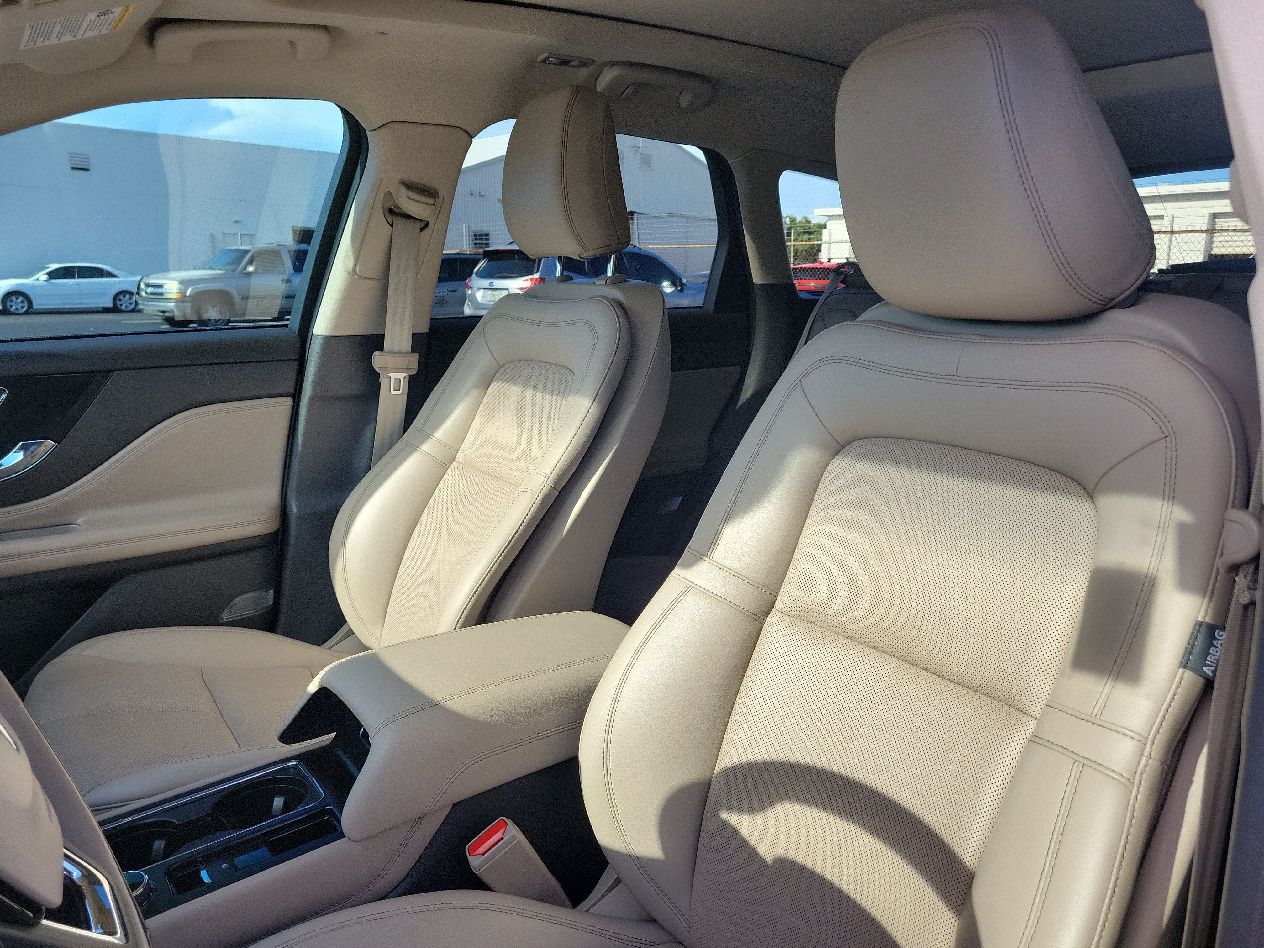 Used 2022 Lincoln Corsair Reserve w/ Sport Package AWD/4WD image 20