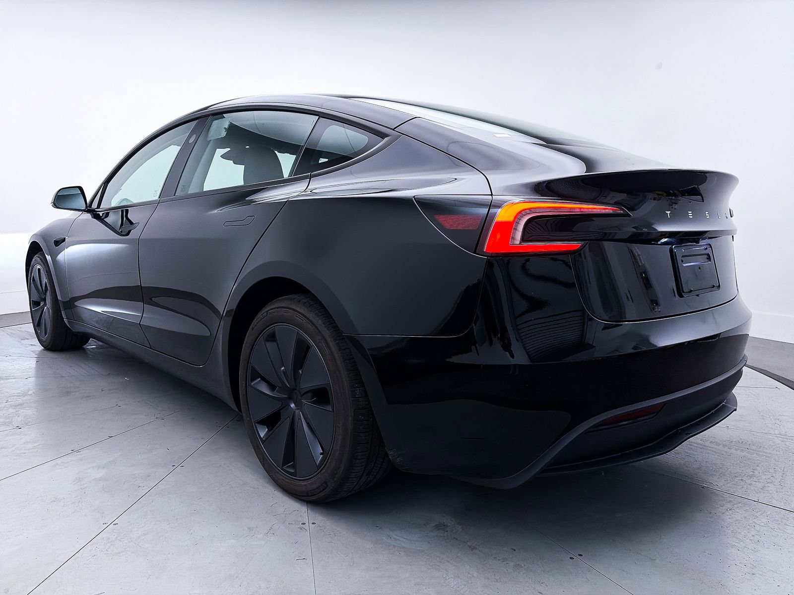 Used 2025 Tesla Model 3 Long Range image 12