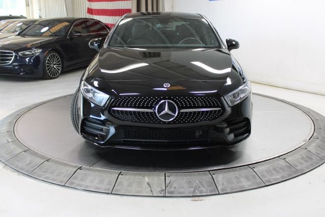 Used 2021 Mercedes-Benz A 220 image 2