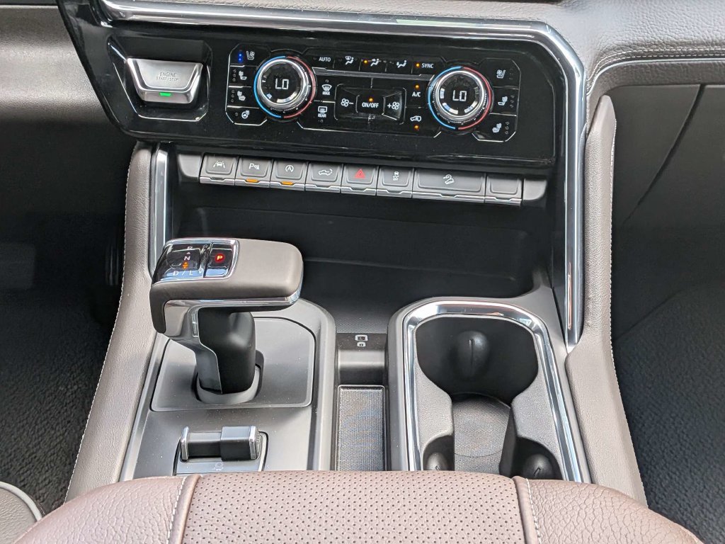 New 2026 GMC Sierra 1500 Denali AWD/4WD image 18