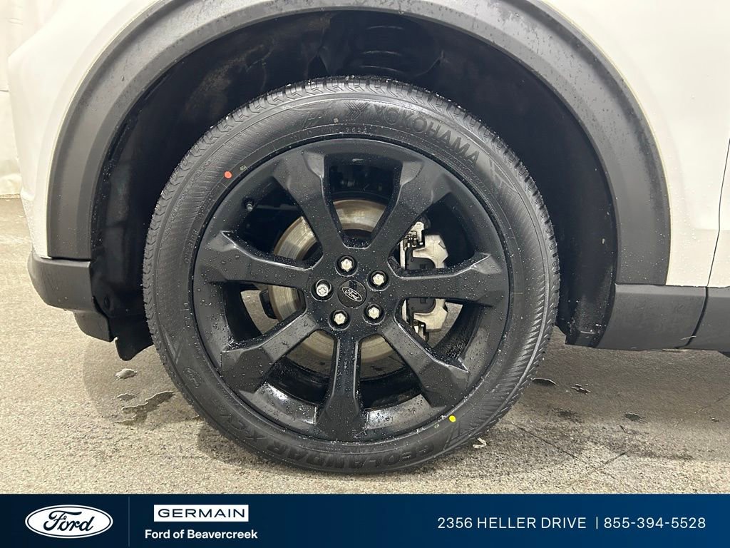 Certified 2023 Ford Explorer ST-Line w/ Class IV Trailer Tow Package image 11