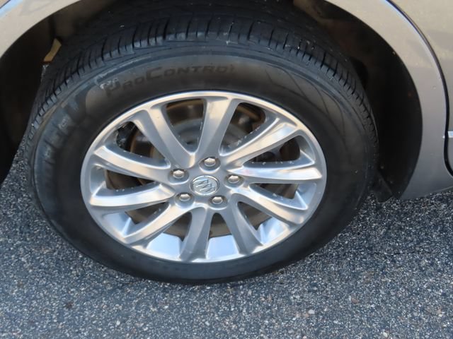 Used 2020 Buick Envision Essence AWD/4WD image 13