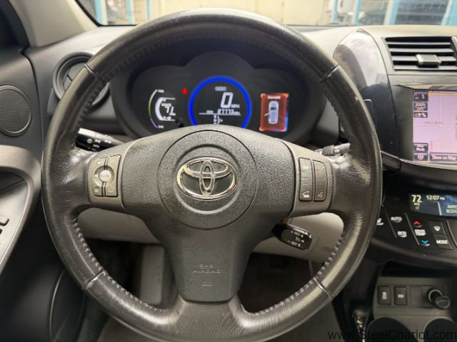 Used 2014 Toyota RAV4 EV image 20