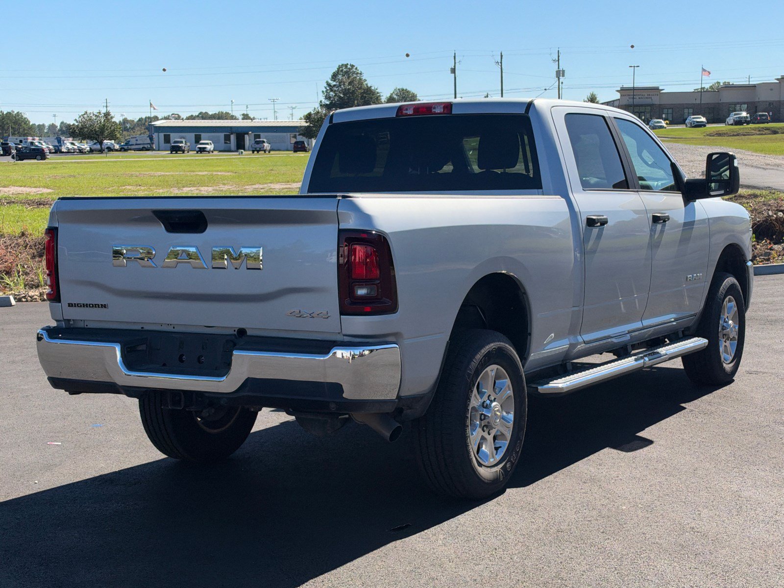 Used 2026 RAM 2500 Big Horn AWD/4WD image 5