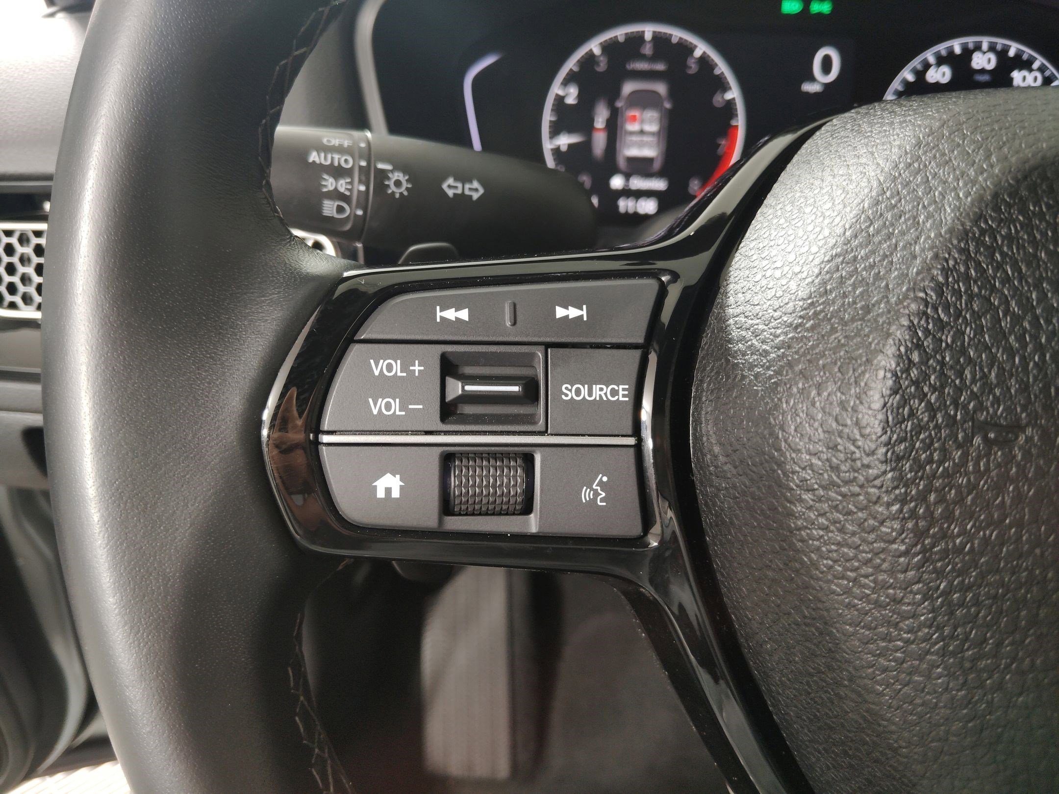 Certified 2025 Honda Civic Sport image 14