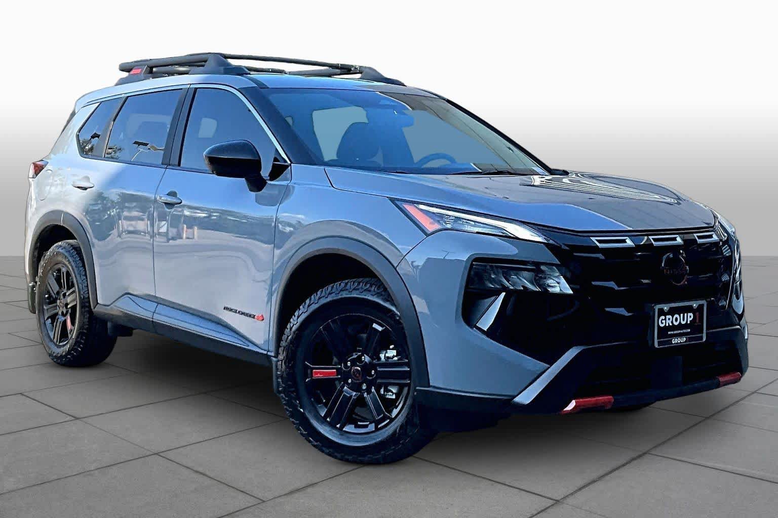 Certified 2026 Nissan Rogue SV AWD/4WD image 3