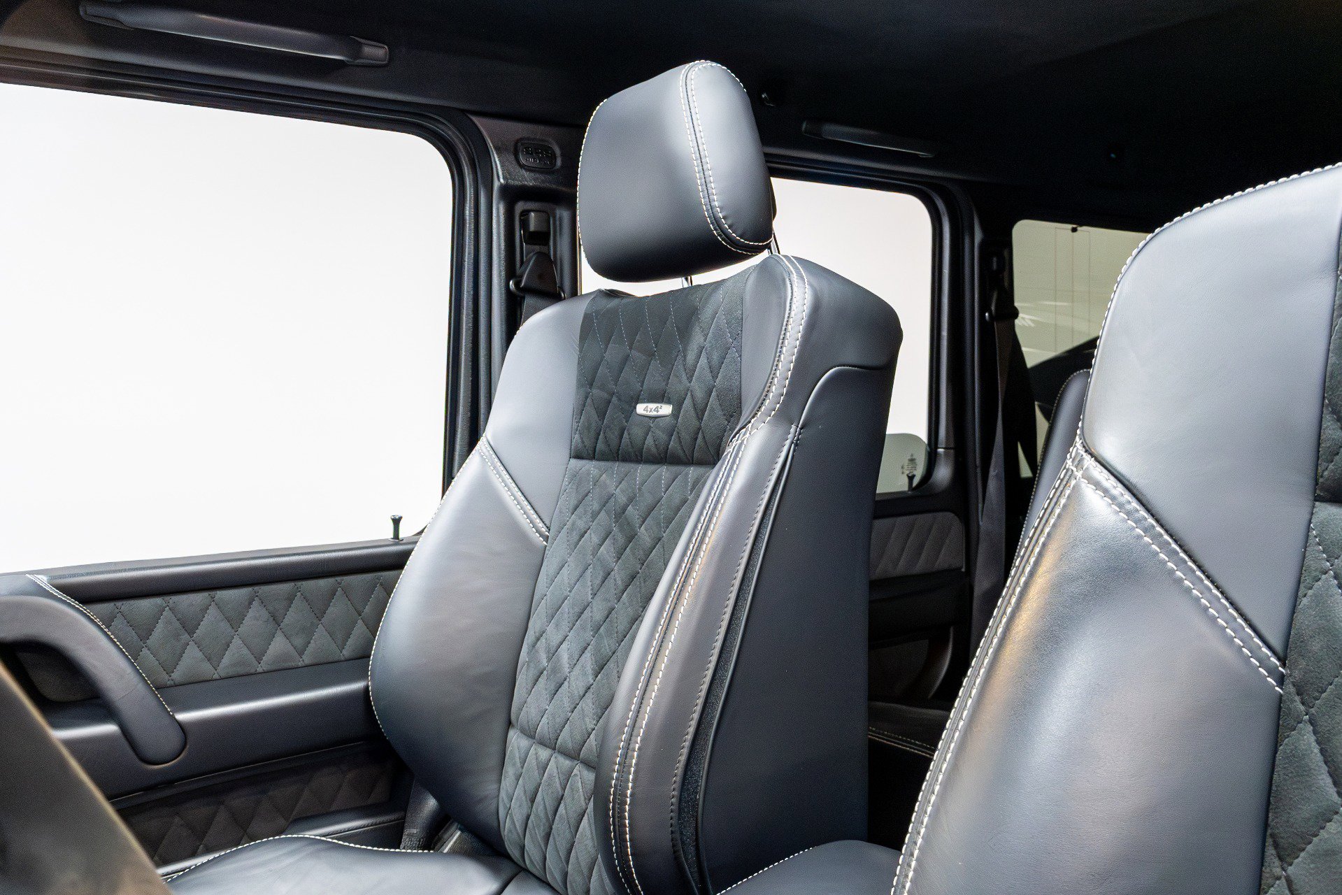 Used 2017 Mercedes-Benz G 550 Squared image 13