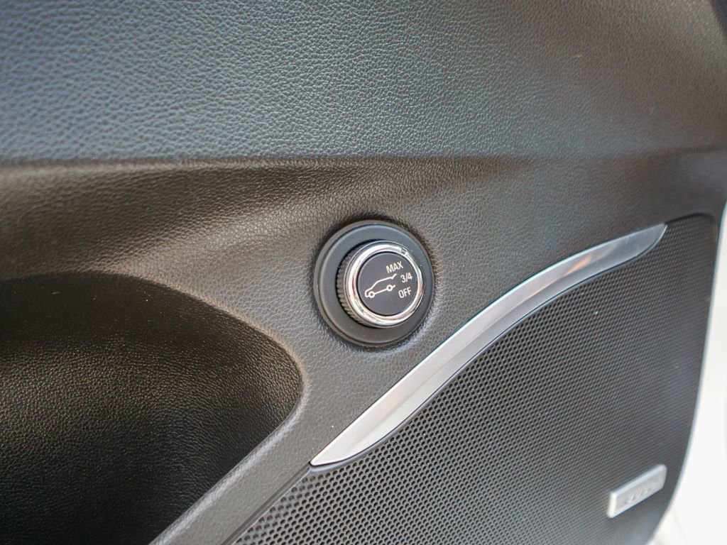 Used 2021 Buick Enclave Avenir w/ Avenir Technology Package image 19