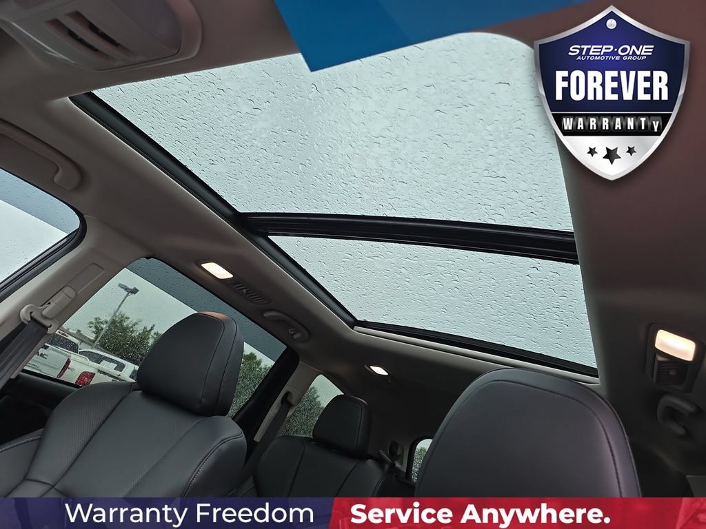 Used 2025 Subaru Ascent Touring AWD/4WD image 31
