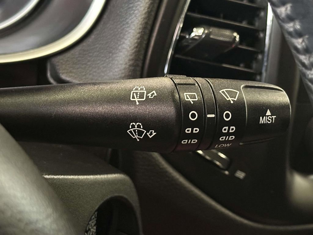 Used 2017 Jeep Compass Sport w/ Cold Weather Group AWD/4WD image 24