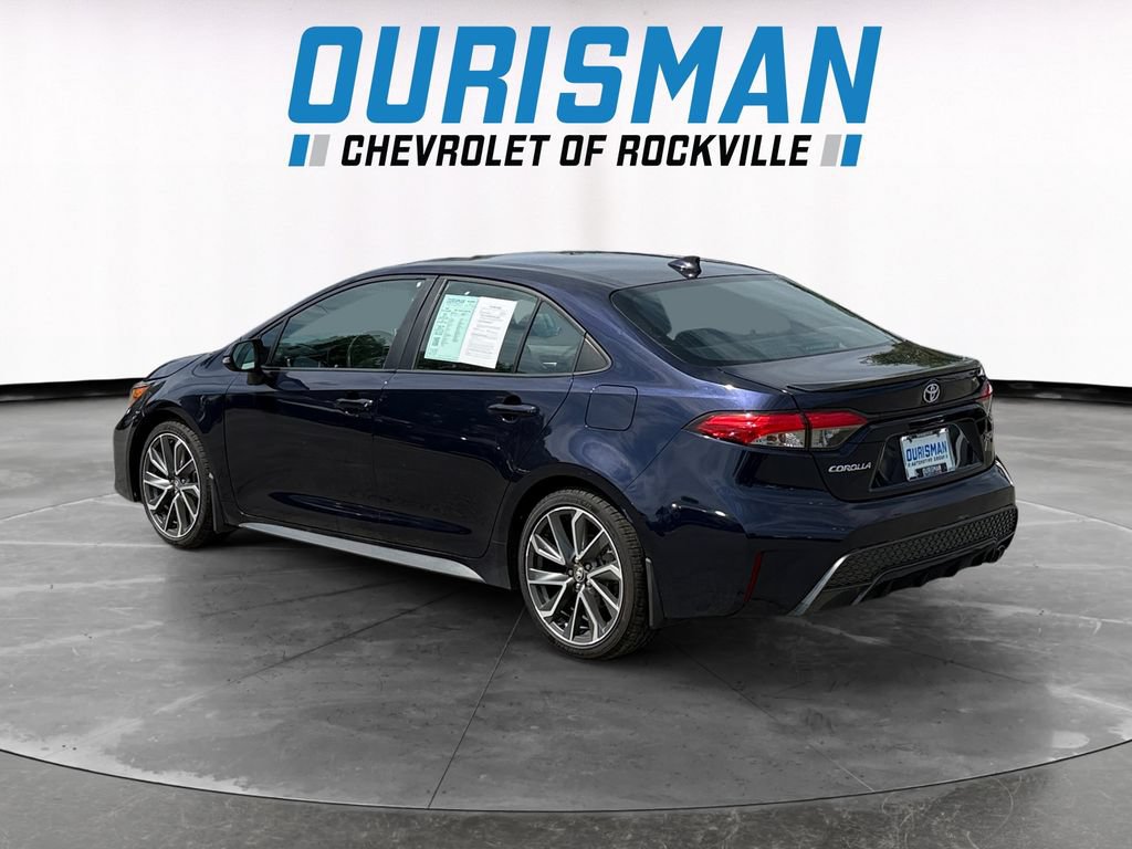 Used 2021 Toyota Corolla XSE FWD image 4