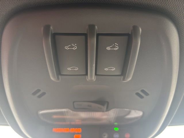New 2026 Chevrolet Trax RS w/ Sunroof Package FWD image 32