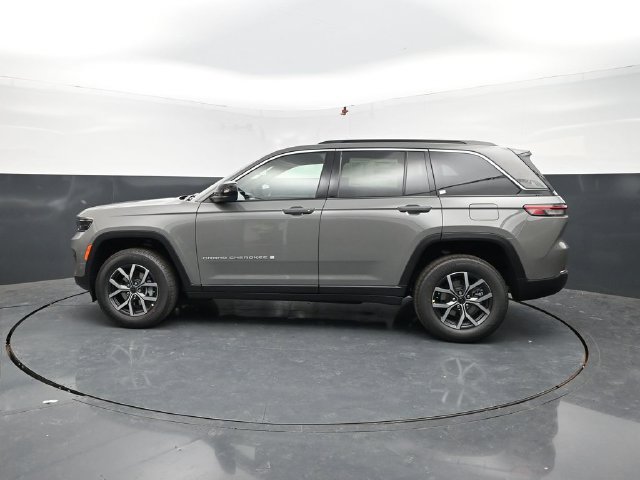 New 2027 Jeep Grand Cherokee Laredo X AWD/4WD image 5