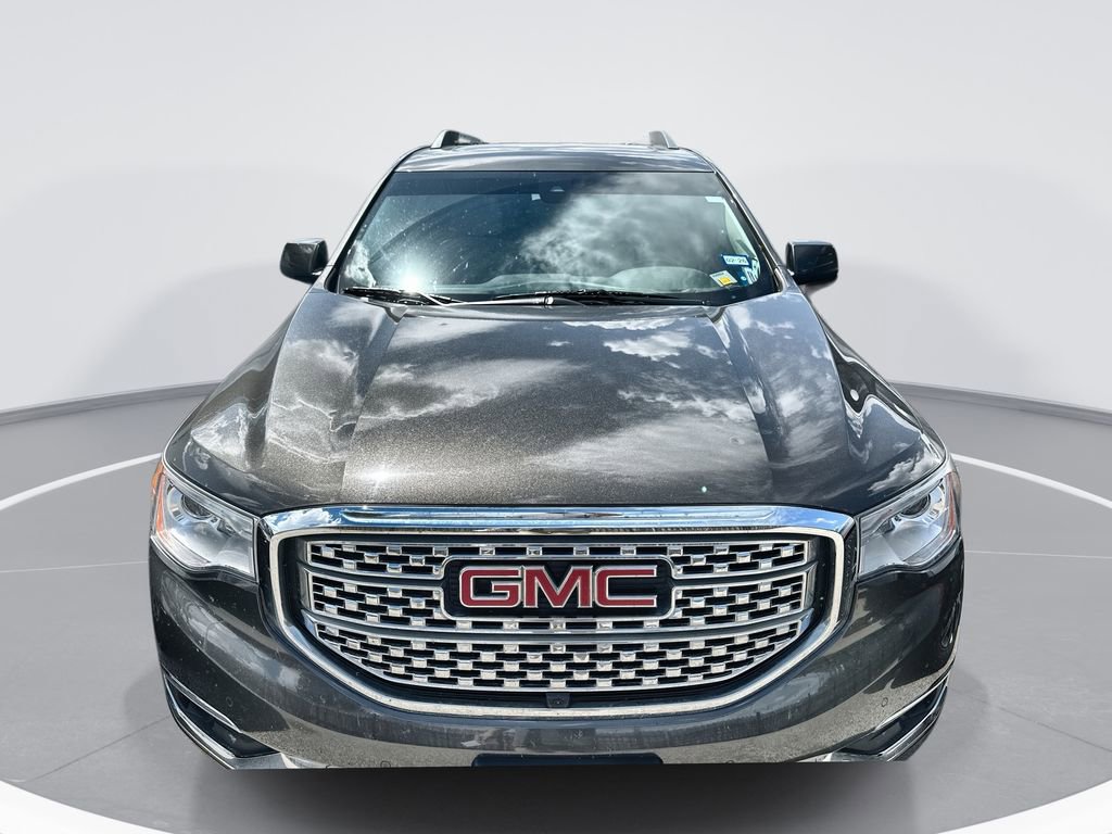 Used 2019 GMC Acadia Denali w/ Technology Package image 1