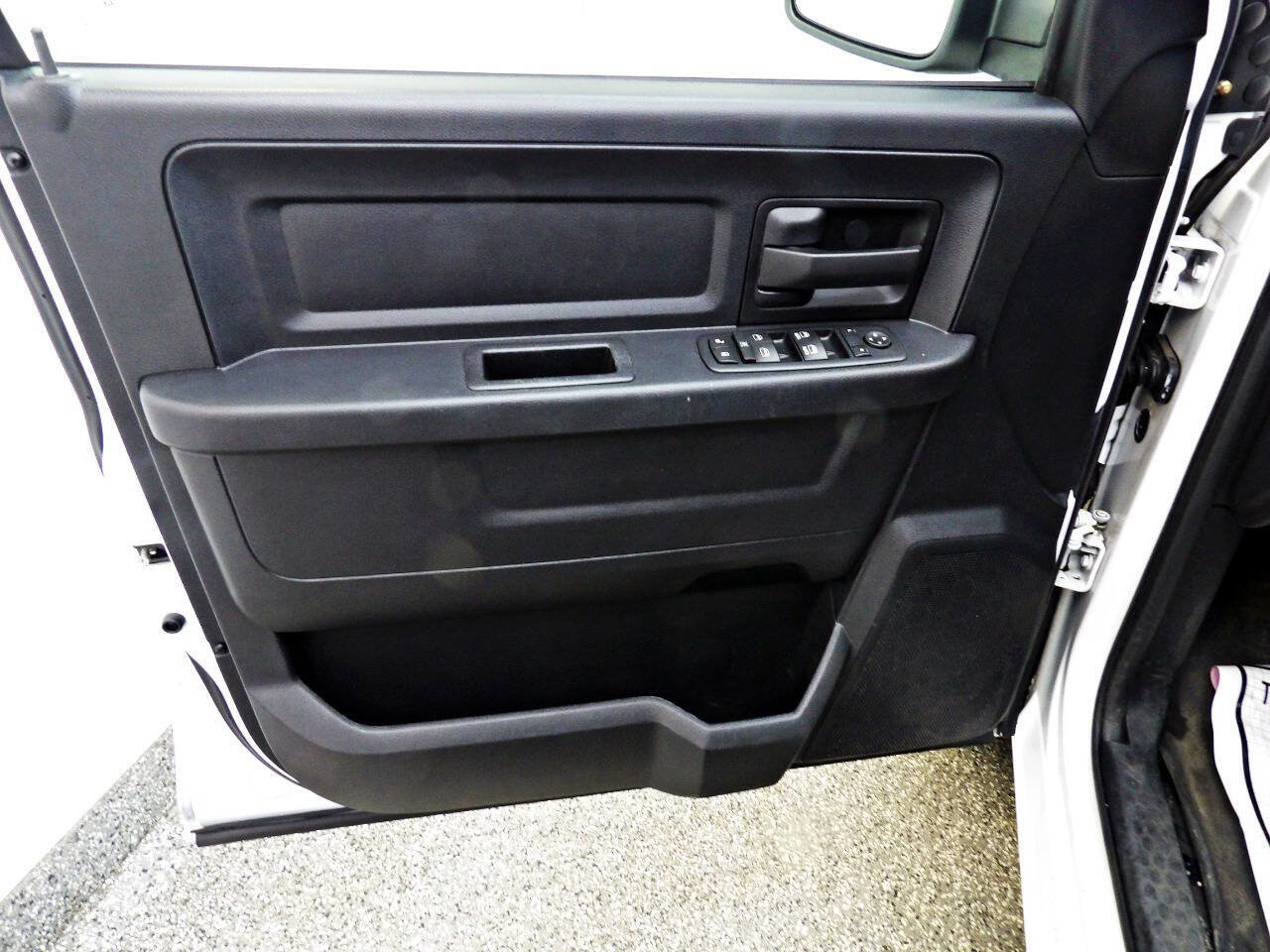 Used 2016 RAM 1500 Tradesman image 6