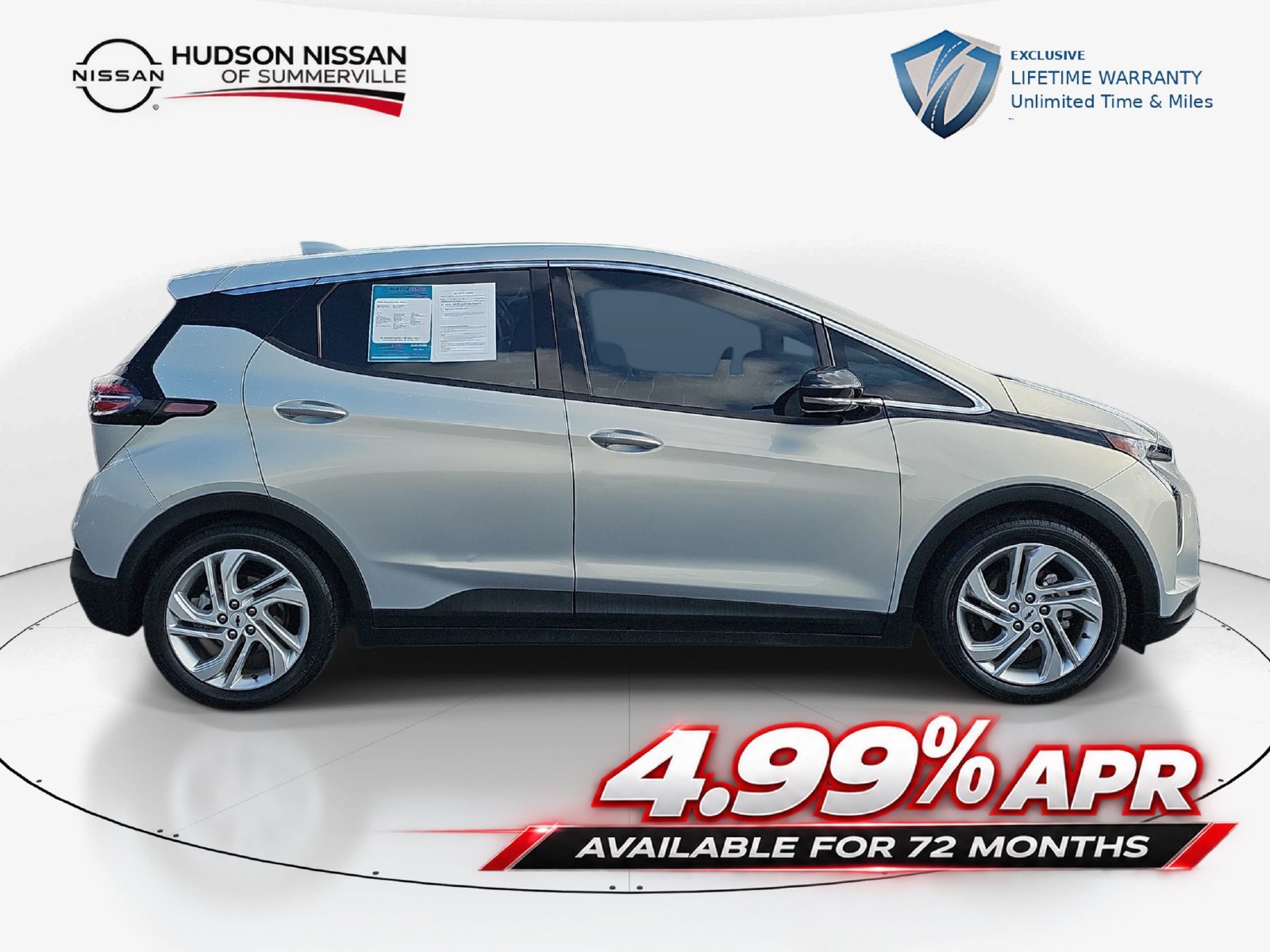 Used 2023 Chevrolet Bolt LT w/ Driver Confidence Package FWD image 5