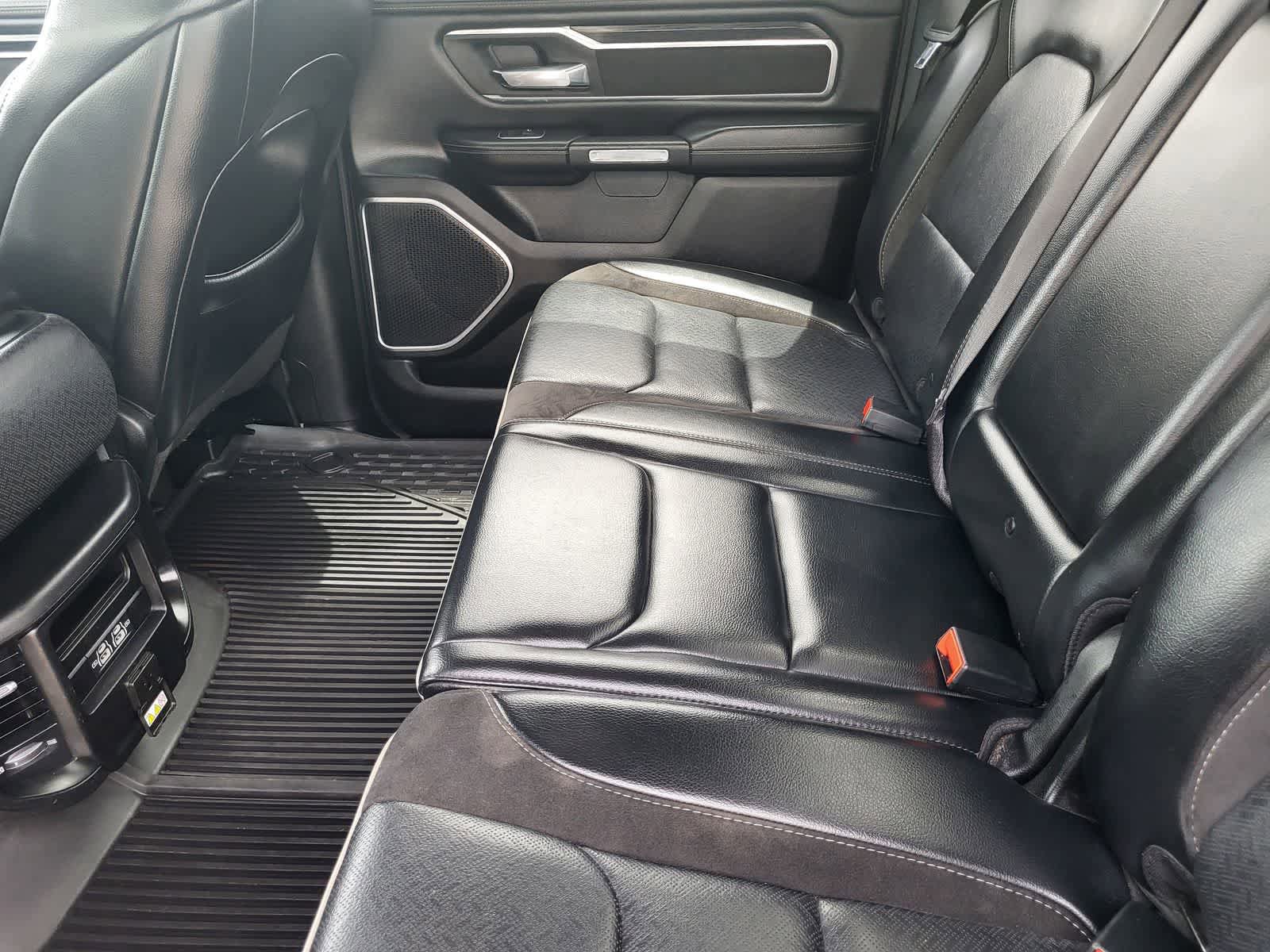 Used 2023 RAM 1500 Laramie AWD/4WD image 29