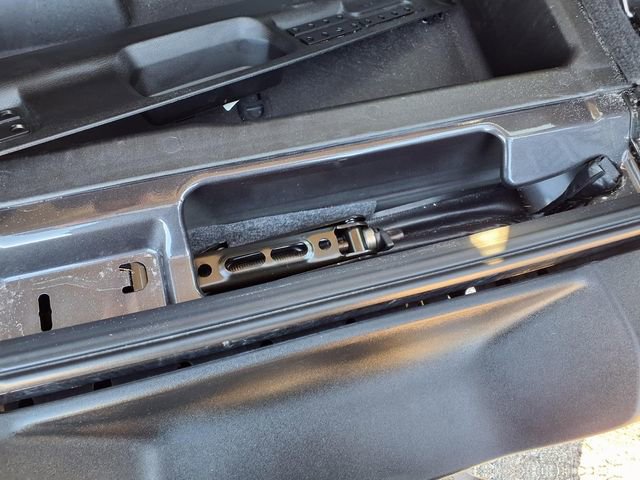 Used 2025 Jeep Wrangler Sport S image 82