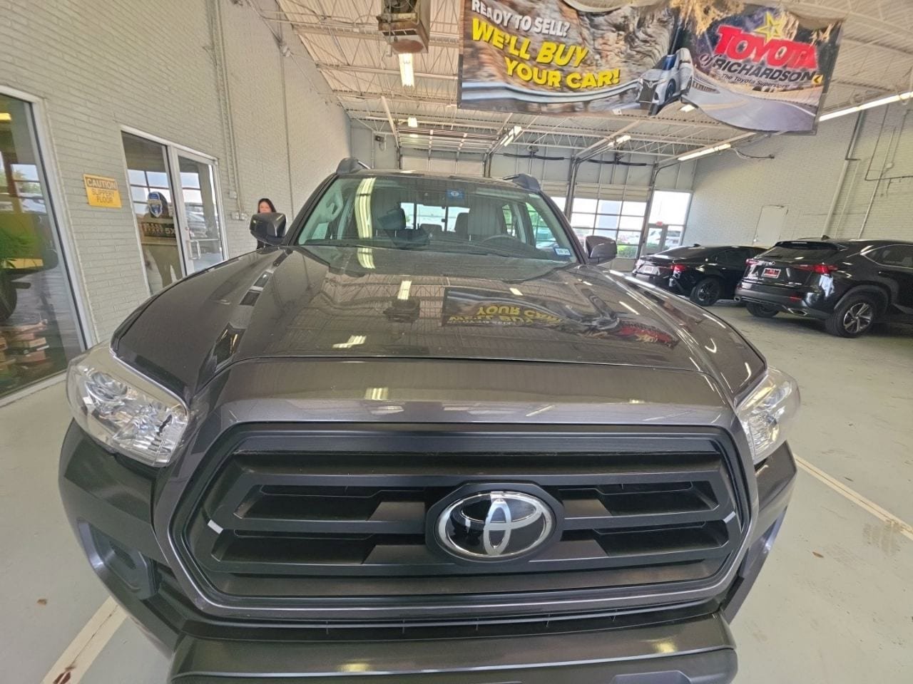 Used 2023 Toyota Tacoma SR AWD/4WD image 2