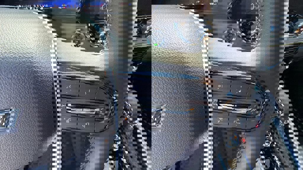 Certified 2024 Chevrolet Colorado ZR2 w/ ZR2 Convenience Package III image 26