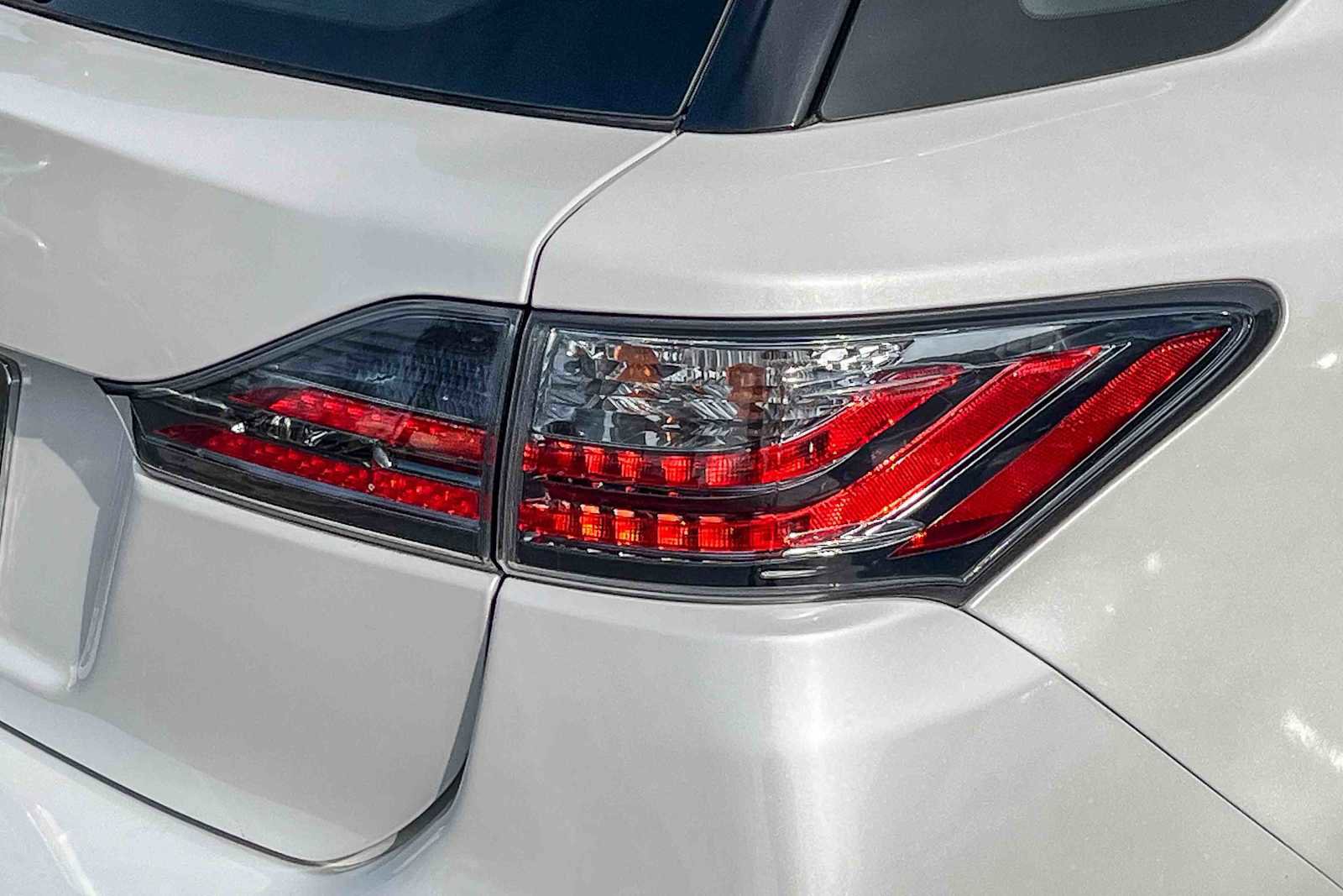 Used 2017 Lexus CT 200h w/ Navigation System Package image 8