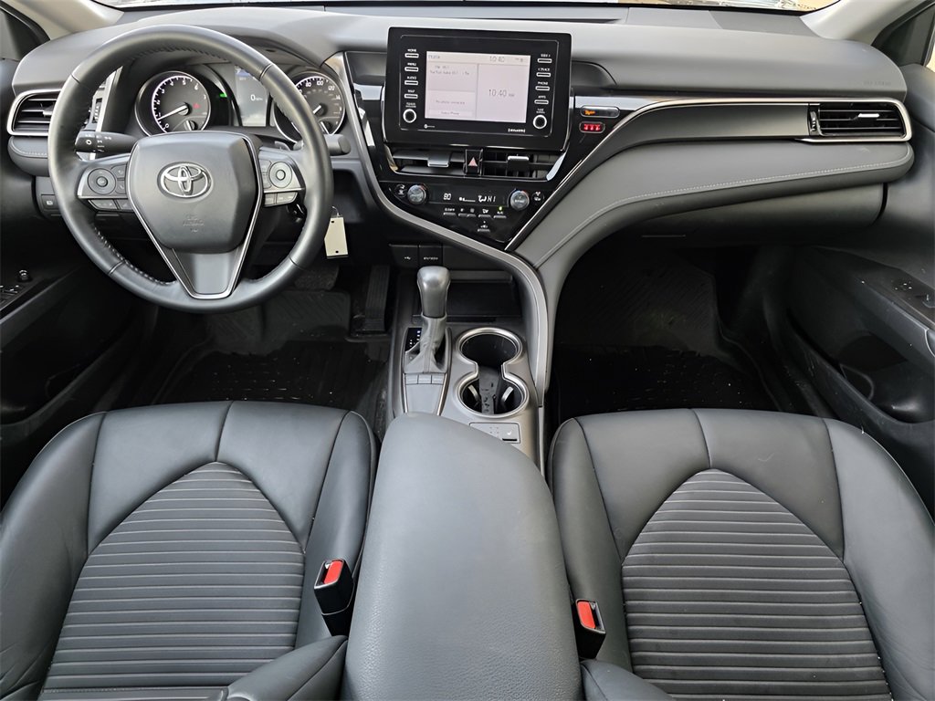 Used 2024 Toyota Camry SE w/ Cold Weather Package image 22