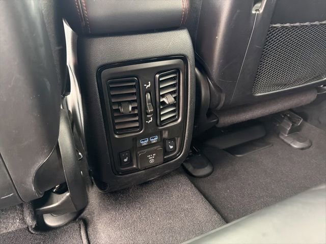 Used 2025 Dodge Durango GT AWD/4WD image 22
