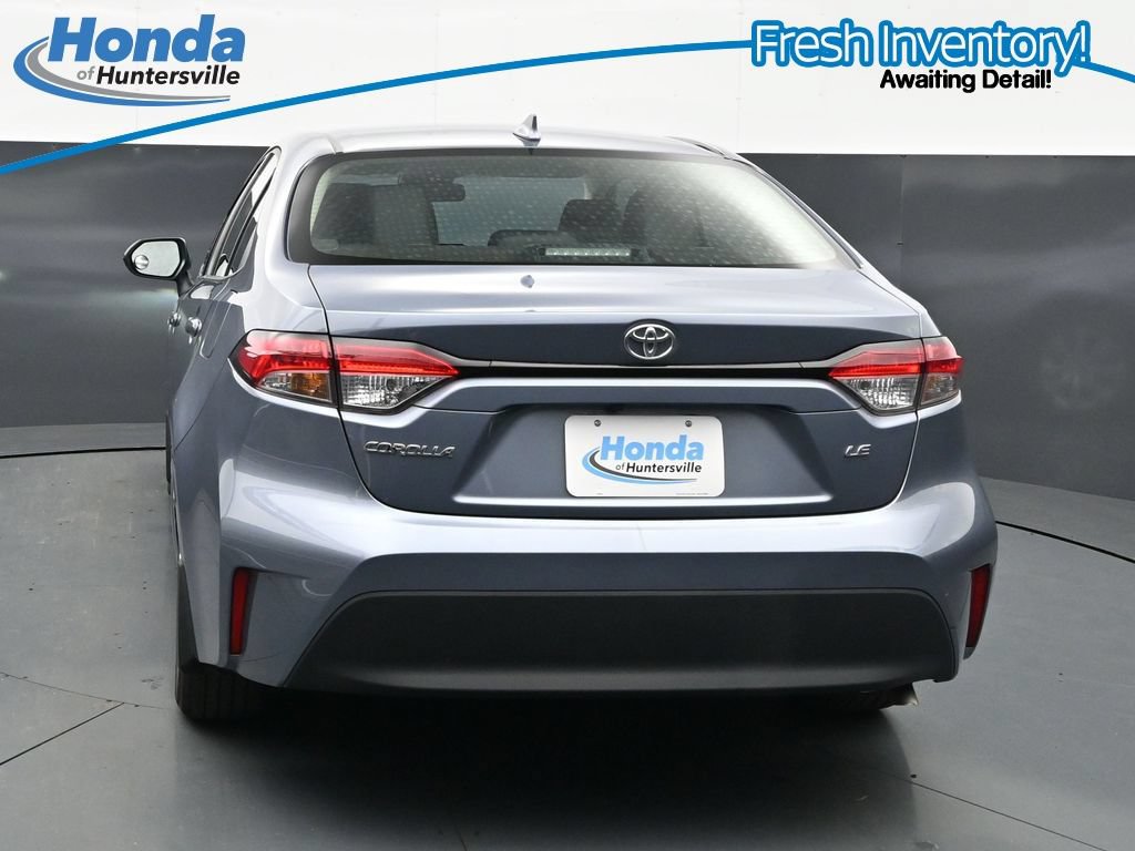 Used 2025 Toyota Corolla LE FWD image 8