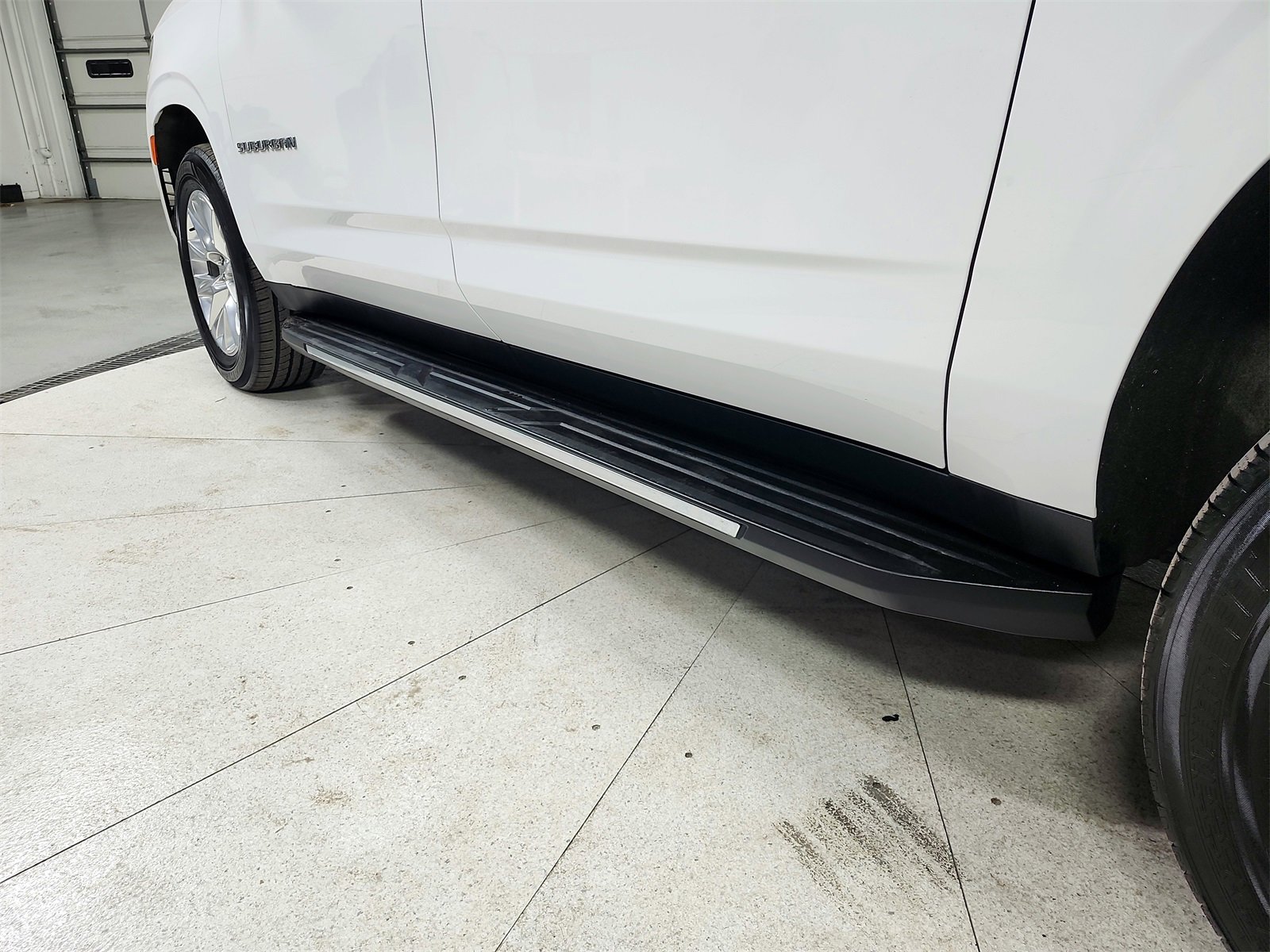 Used 2023 Chevrolet Suburban Premier image 50