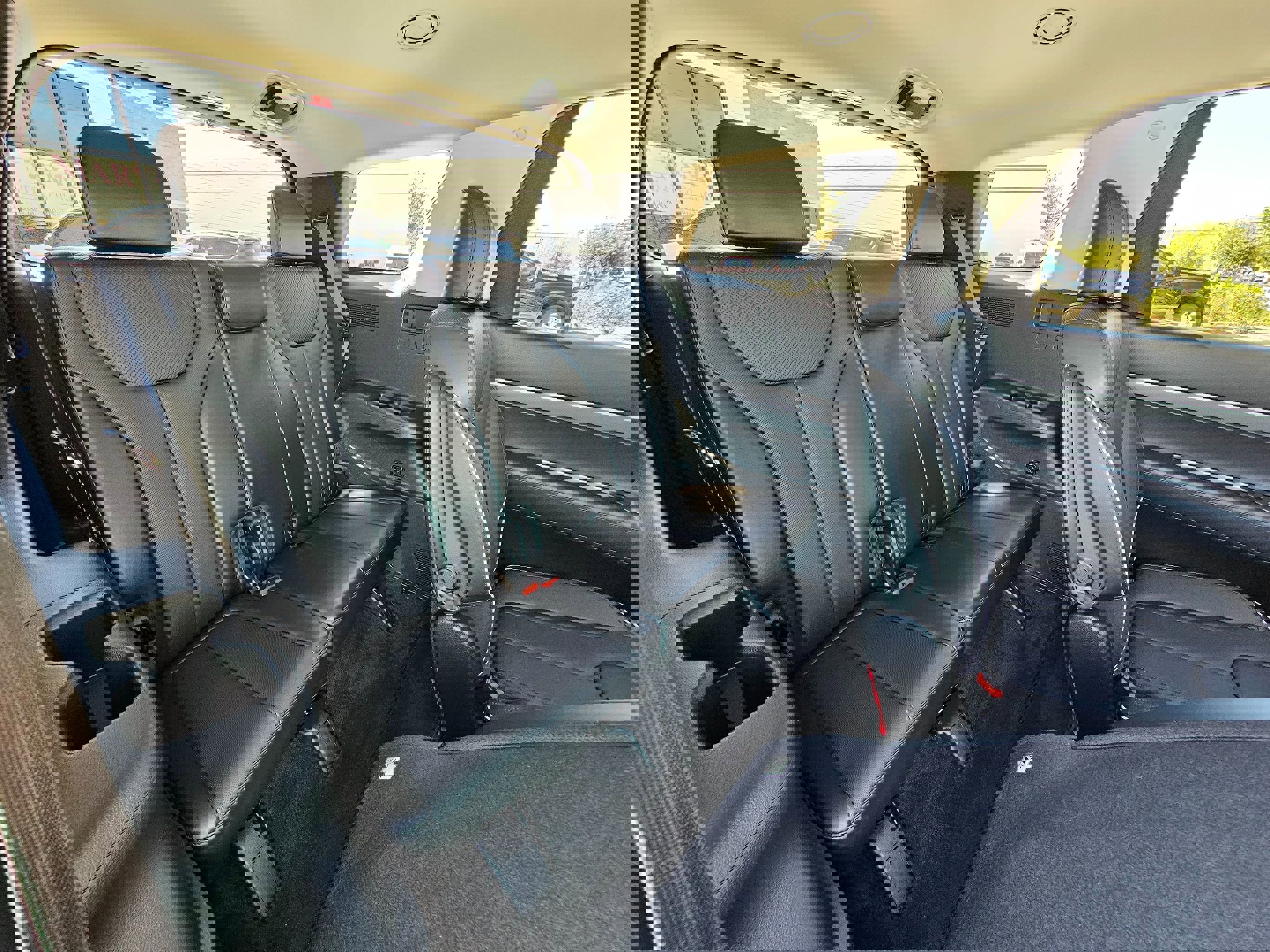 Used 2025 Hyundai Palisade SEL image 32