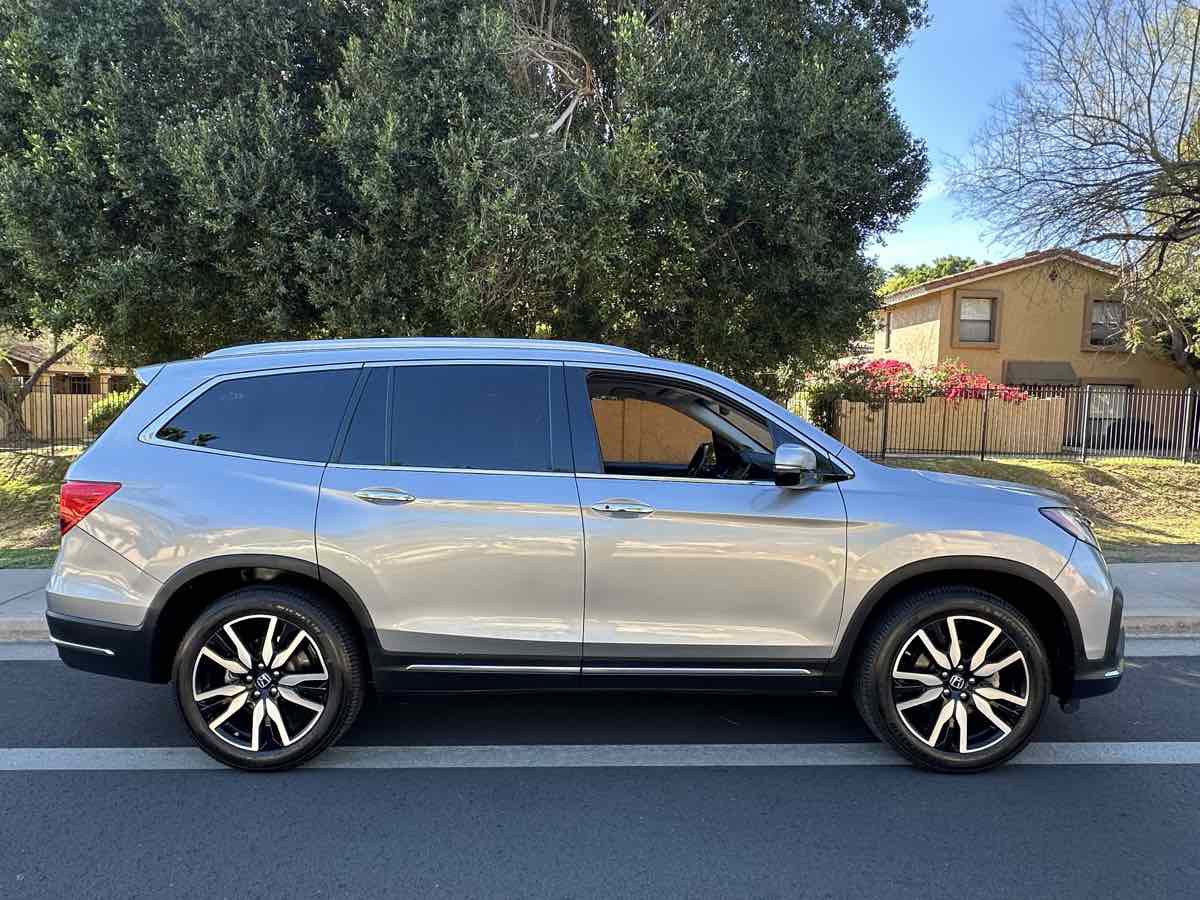 Used 2019 Honda Pilot Touring image 9