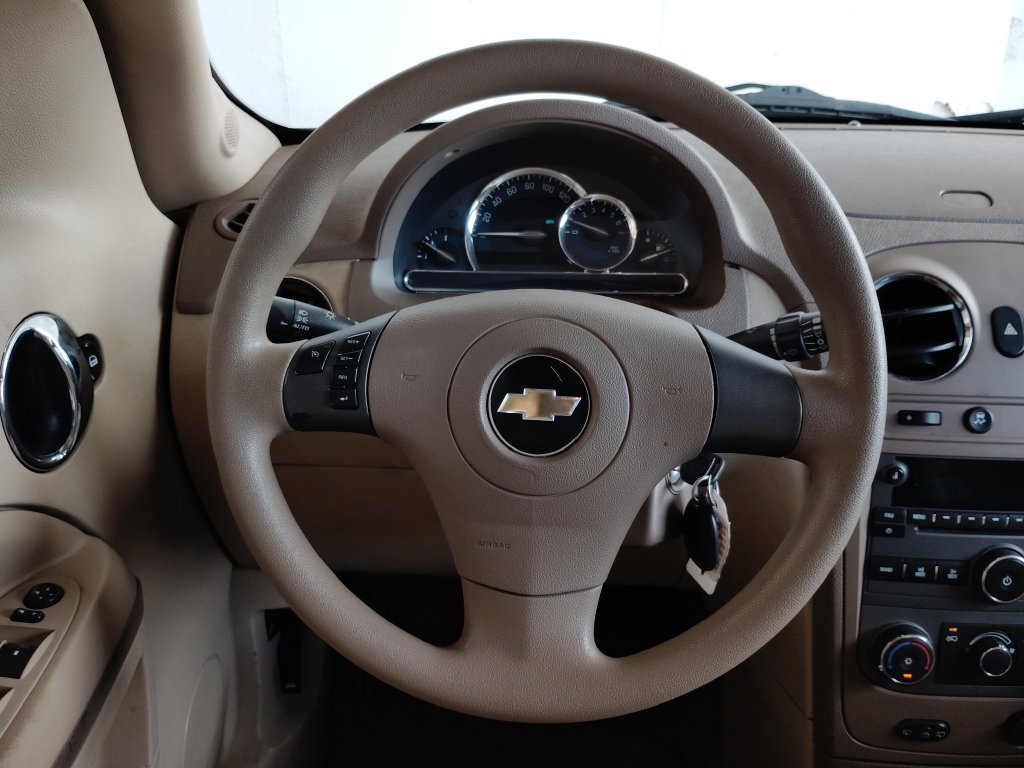 Used 2009 Chevrolet HHR LS FWD image 25