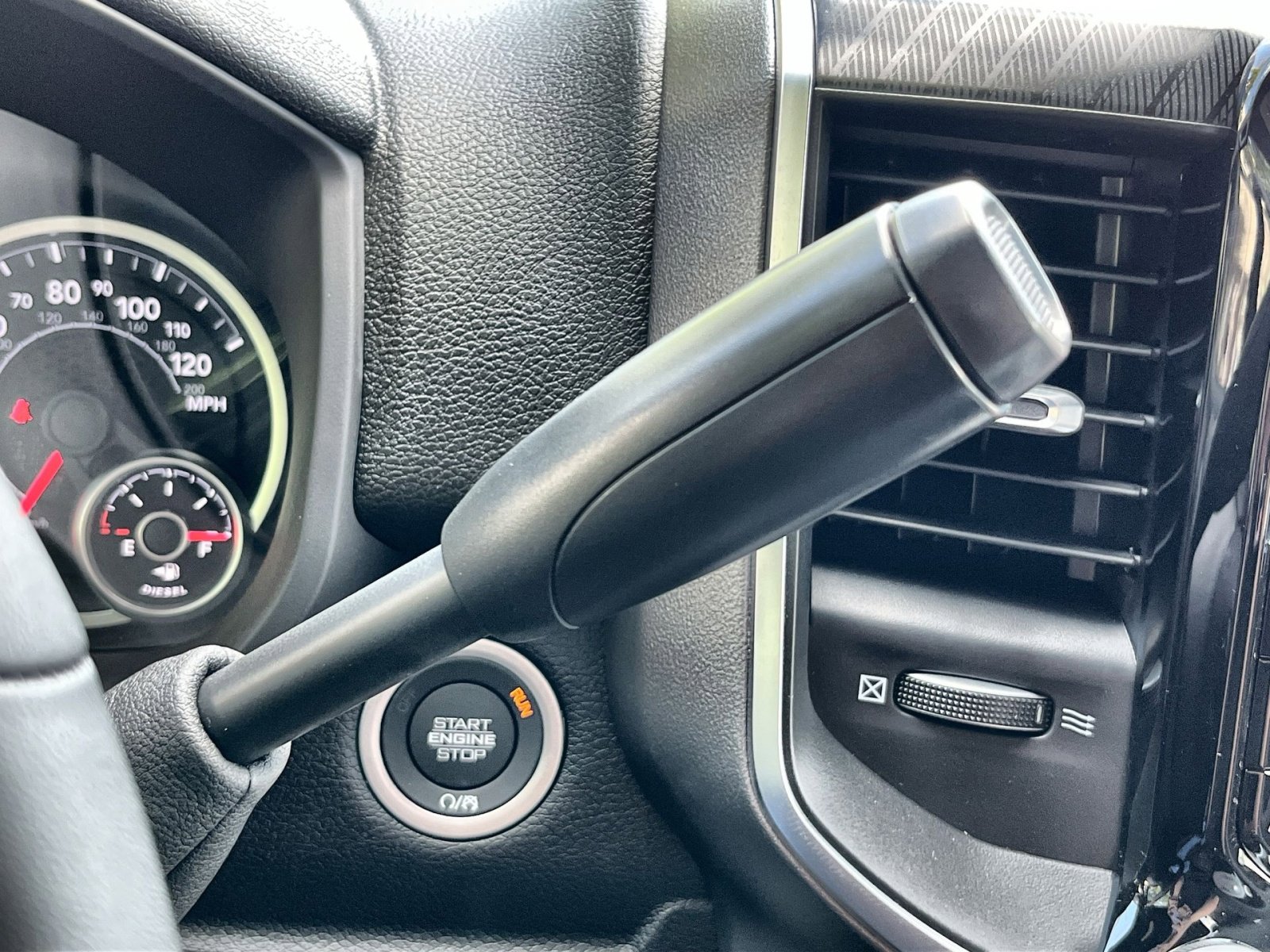 New 2025 RAM 2500 Big Horn image 22