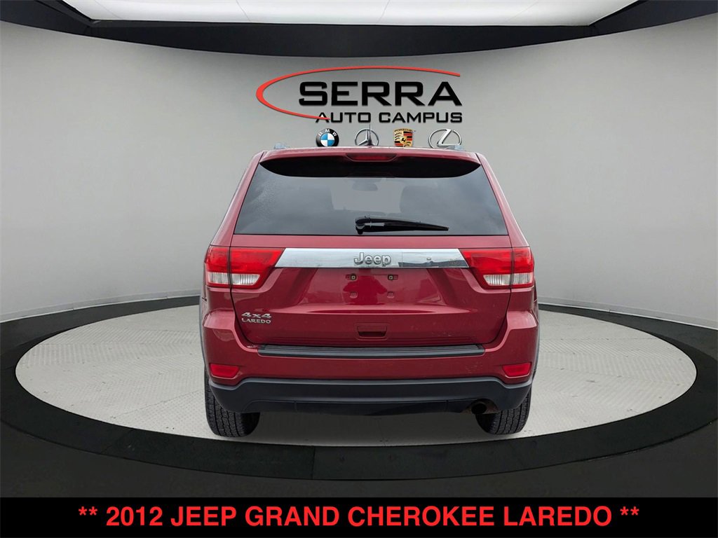Used 2012 Jeep Grand Cherokee Laredo w/ Laredo E Group image 9