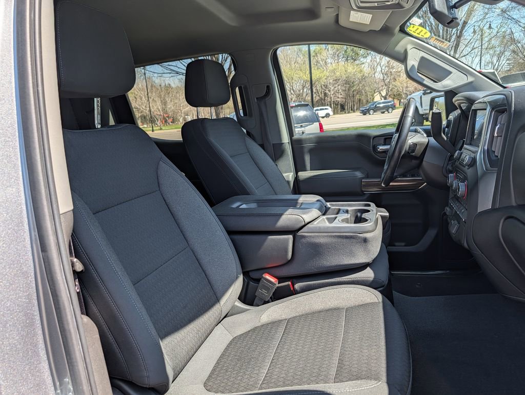 Used 2021 Chevrolet Silverado 1500 LT AWD/4WD image 20