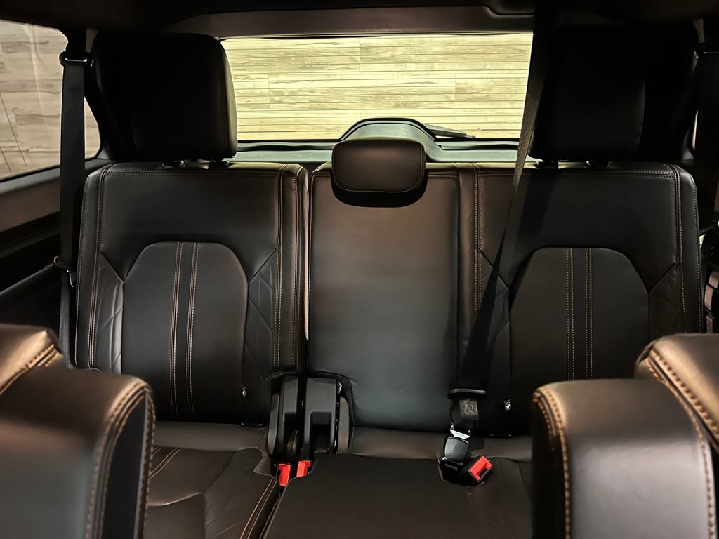 Used 2023 Ford Expedition Max Platinum AWD/4WD image 29