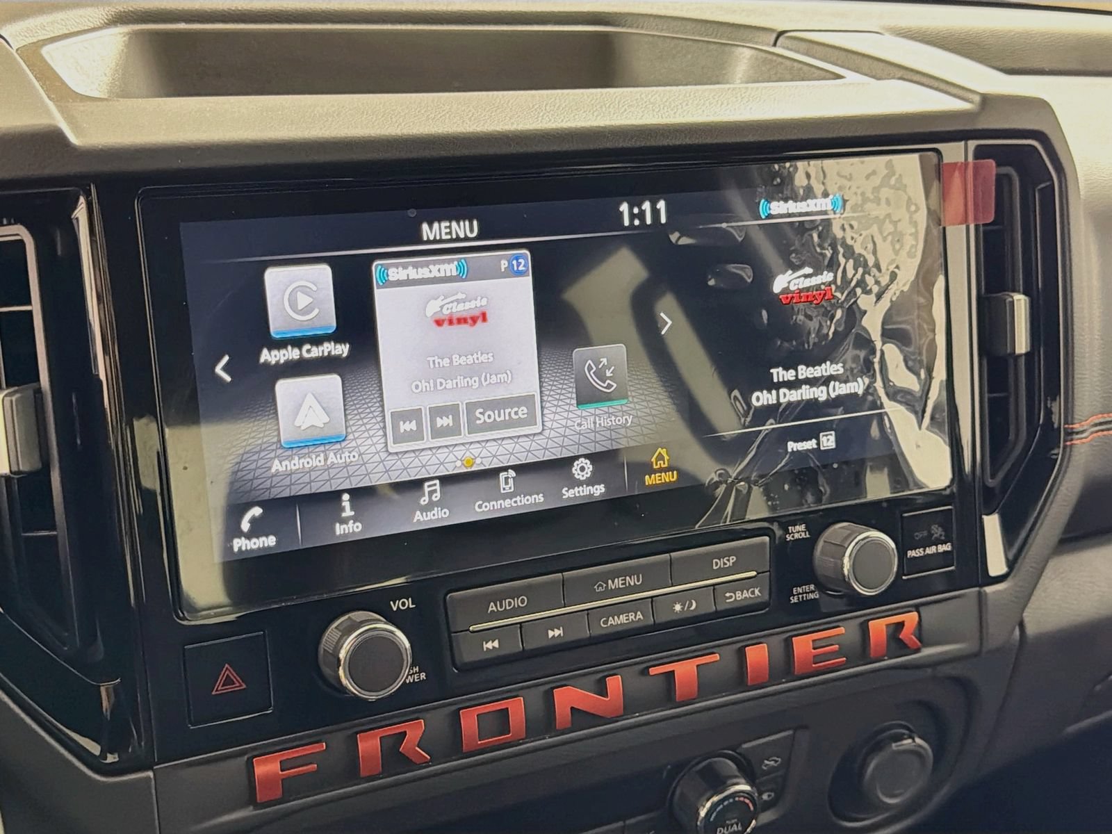 Used 2025 Nissan Frontier Pro-X RWD image 13