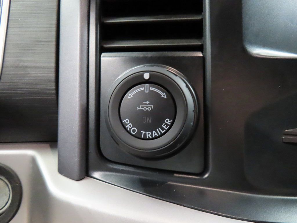 Used 2023 Ford F150 XLT w/ XTR Package image 53