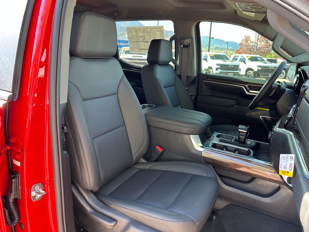 New 2026 Chevrolet Silverado 1500 LT w/ Z71 Off-Road Package AWD/4WD image 18