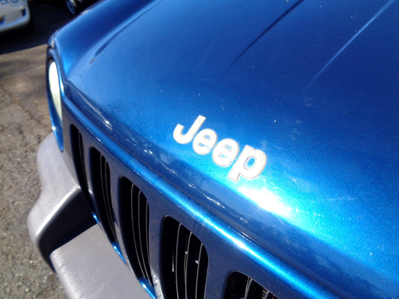 Used 2003 Jeep Liberty Sport image 9