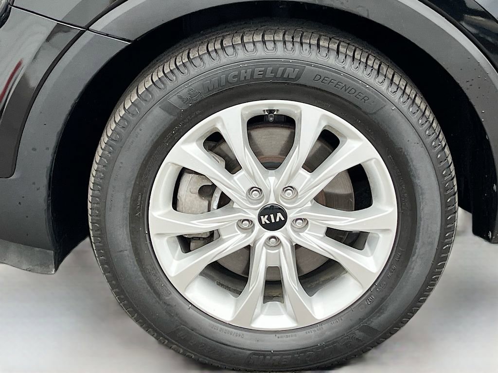 Used 2021 Kia Telluride LX AWD/4WD image 32