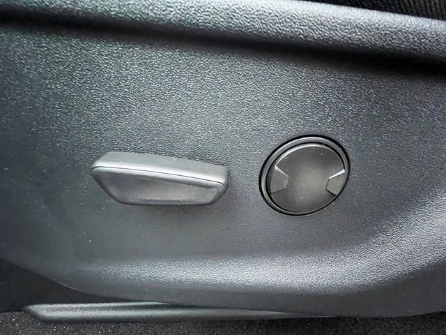 New 2025 Ford F150 Lightning XLT image 12