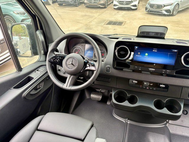 New 2025 Mercedes-Benz Sprinter 2500 image 11