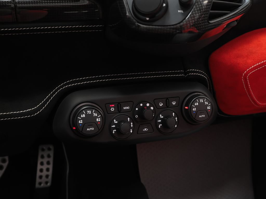 Certified 2015 Ferrari 458 Speciale A RWD image 71