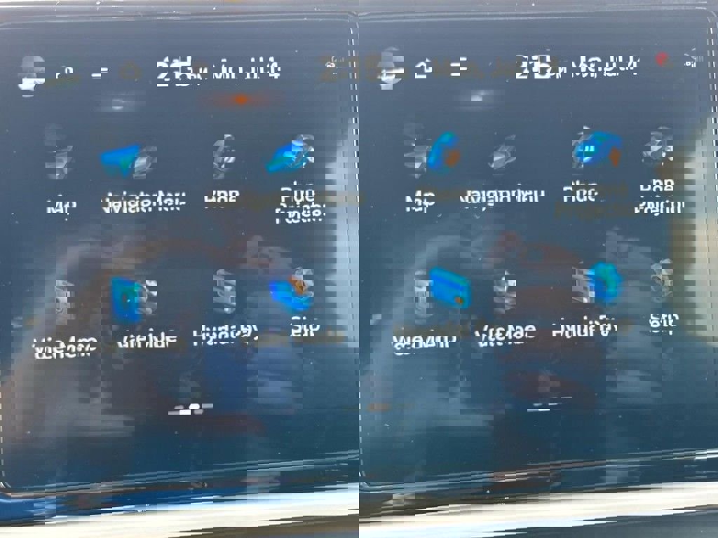 Certified 2025 Hyundai Venue Limited image 18