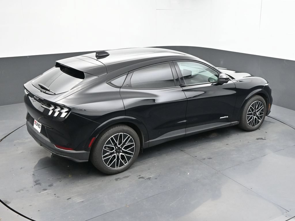 Used 2025 Ford Mustang Mach-E Premium AWD/4WD image 28